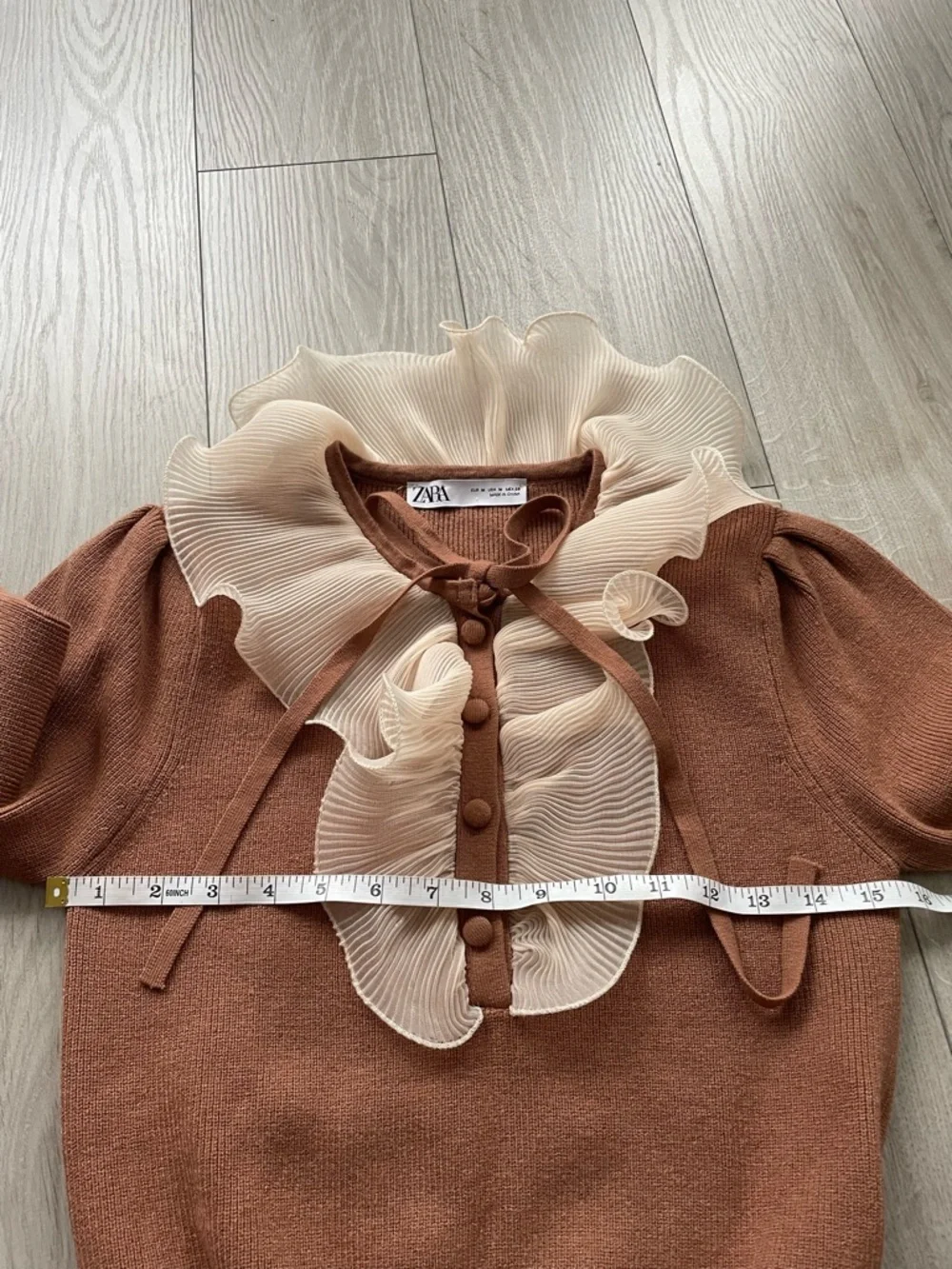 DONATED - DON’T BUY Zara ruffle knit, cognac with beige ruffle, very stretchy, M - Picture 5 of 13